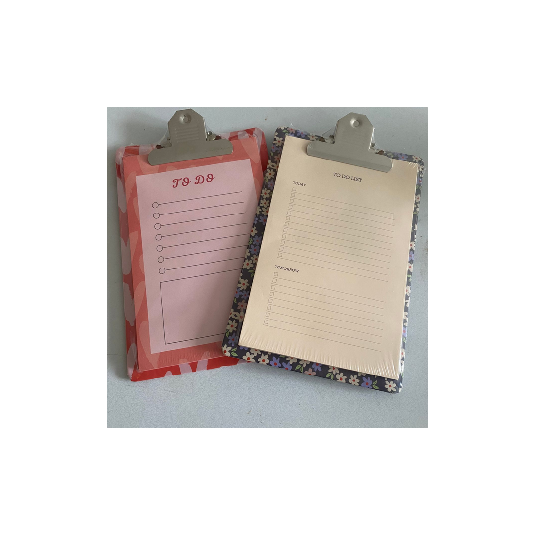 To-do clipboard med linjeret A5-blok