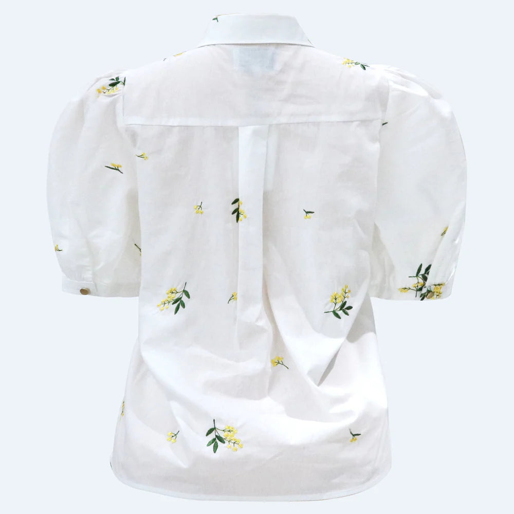 Flora SS blouse, offwhite embroidery Liberté