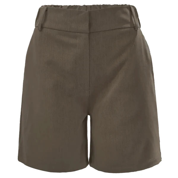Freddy shorts, Liberté