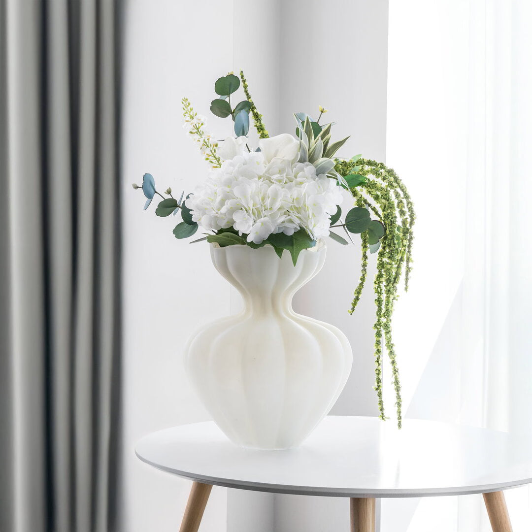 Cream Siena vase - 32cm