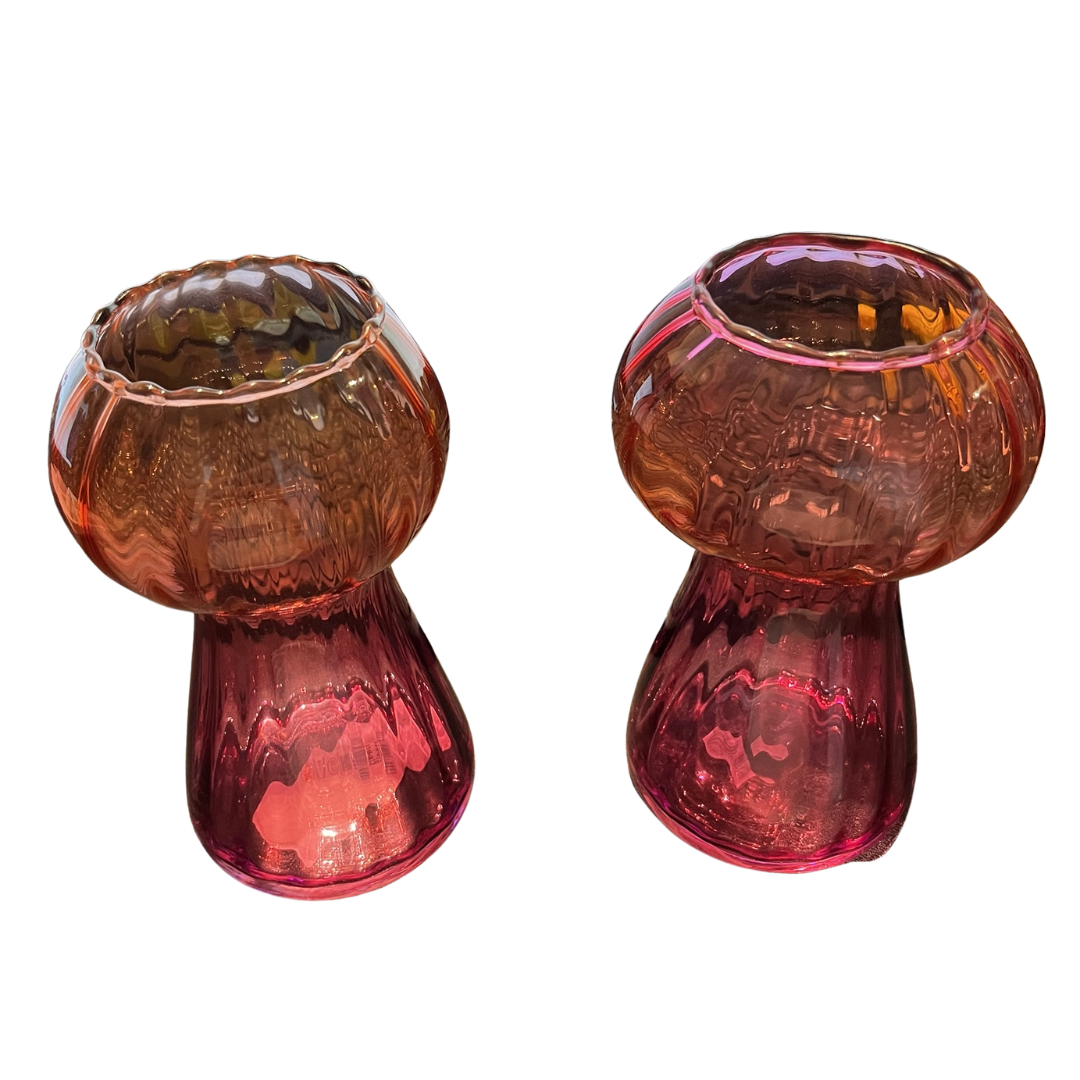 Svampeformet glasvase i rosa